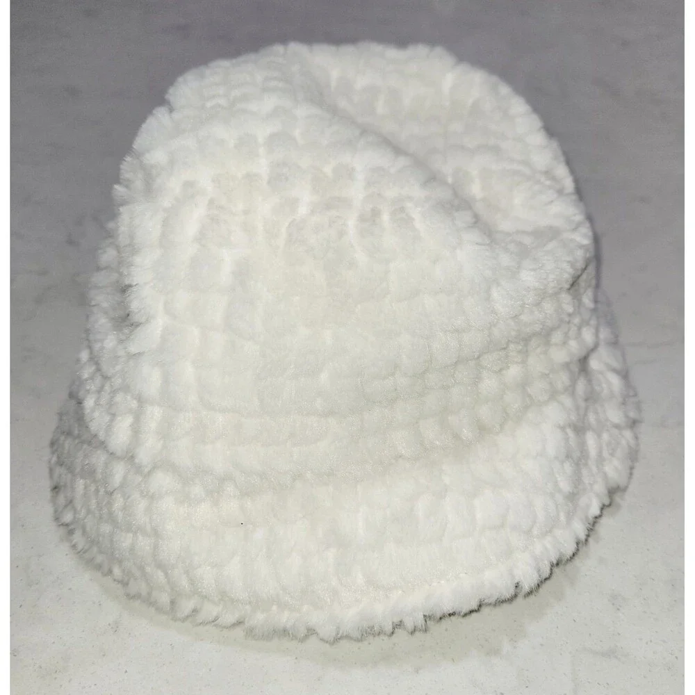 Harry Potter Hedwig Sherpa Bucket Hat By Miniso Wizarding World Adult ONE SIZE - Picture 5 of 8